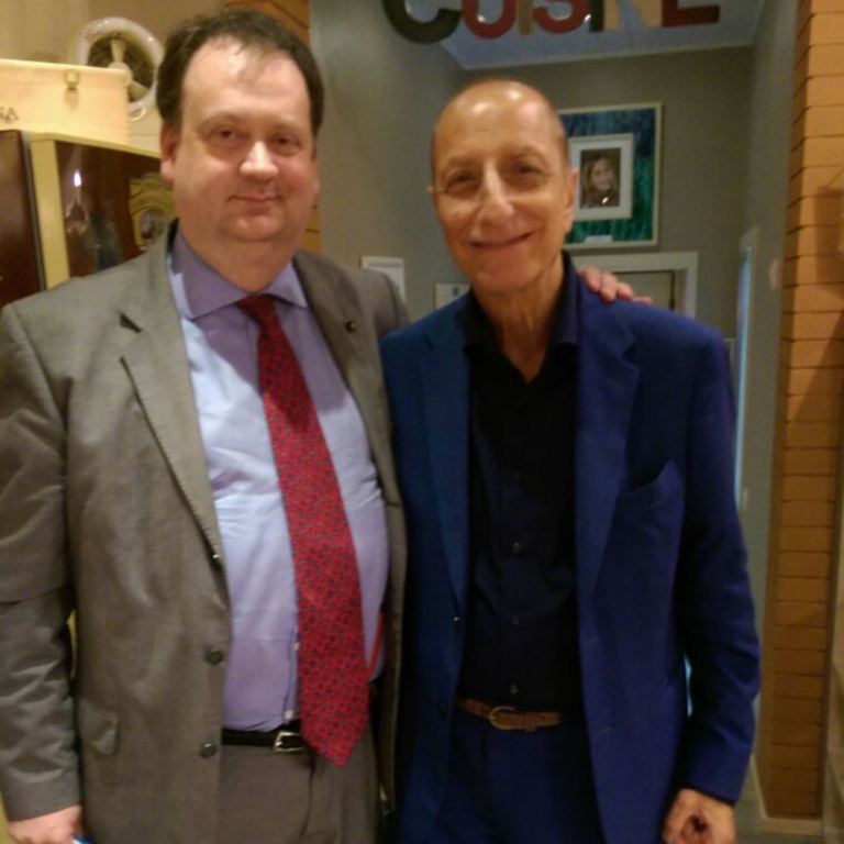 Luca Silvestrone con Pippo Franco