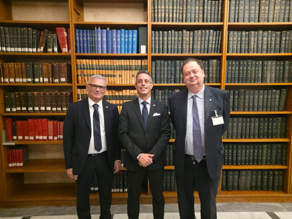 foto convegno governare l'algoritmo